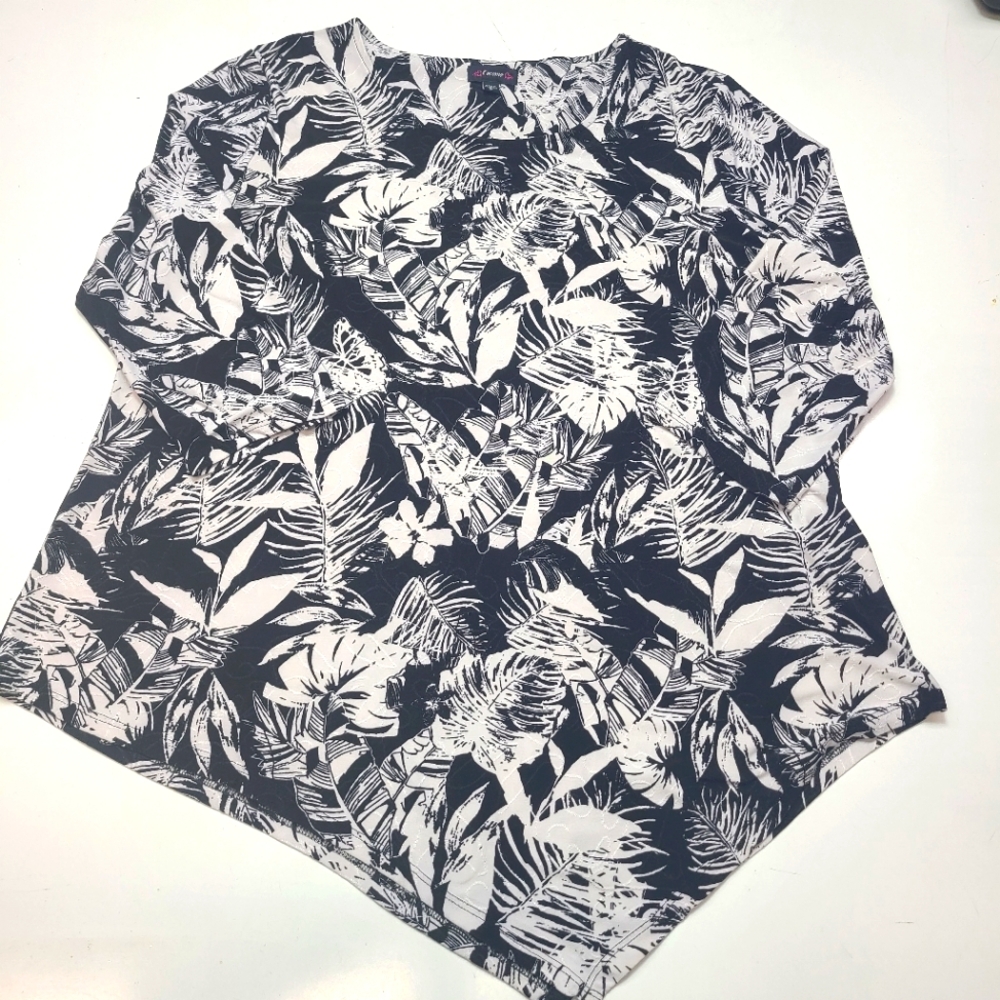 Textured Asymmetrical 3/4 Sleeve Floral Print Tunic Top Size XL